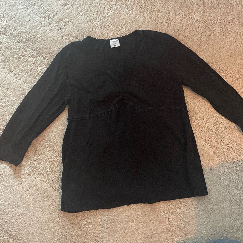 black maternity shirt